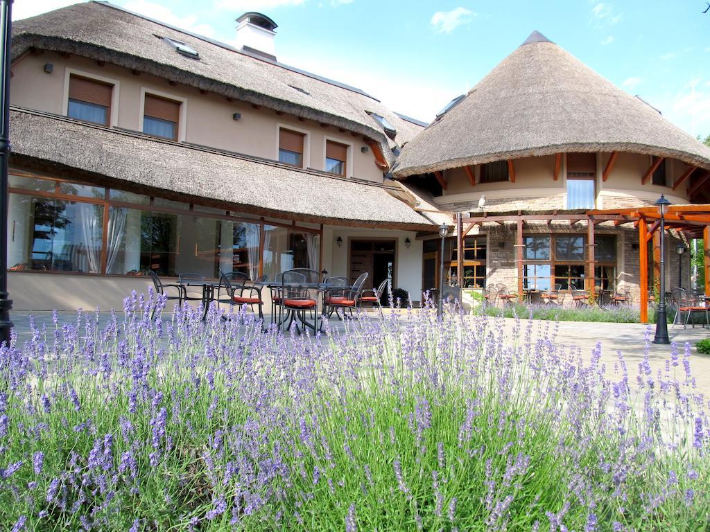 Penzion Eko Park Piestany Exterior photo