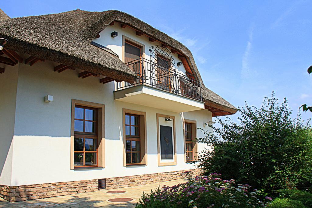 Penzion Eko Park Piestany Exterior photo