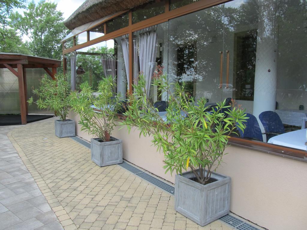 Penzion Eko Park Piestany Exterior photo